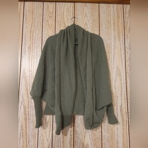 Women's Green Sweater